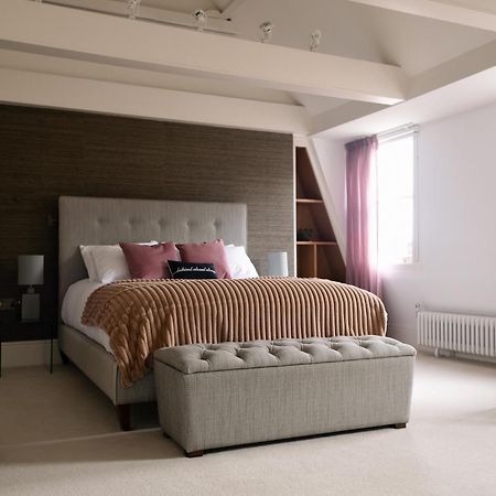 バース Cambridge Houseヴィラ エクステリア 写真