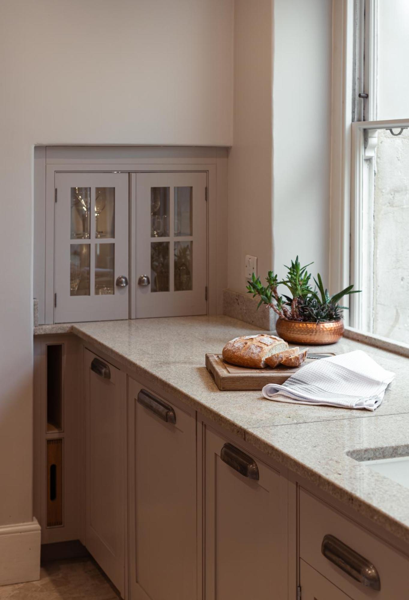 バース Cambridge Houseヴィラ エクステリア 写真