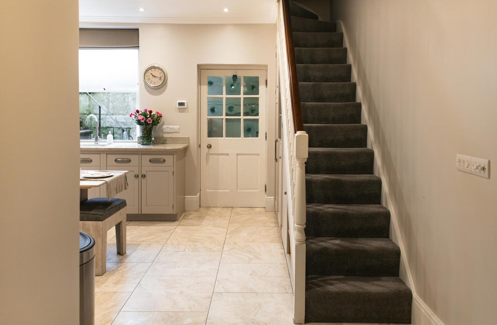 バース Cambridge Houseヴィラ エクステリア 写真
